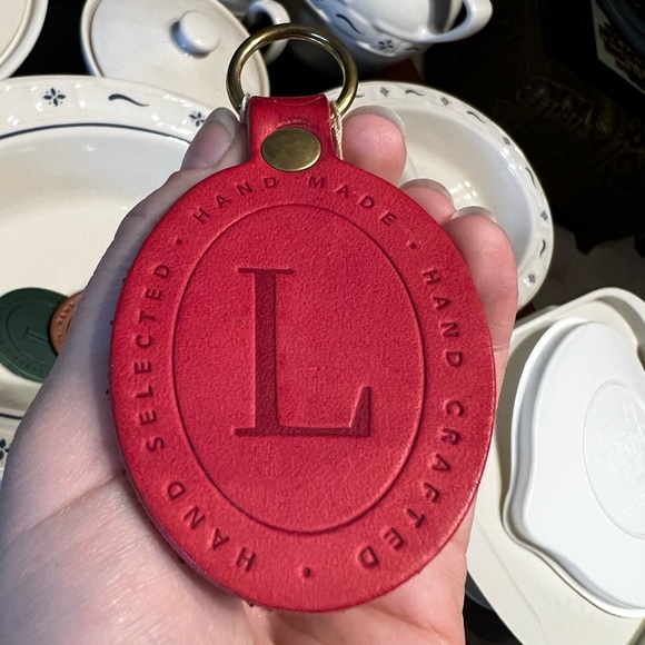 Genuine leather Longaberger key fob - Picture 6 of 9